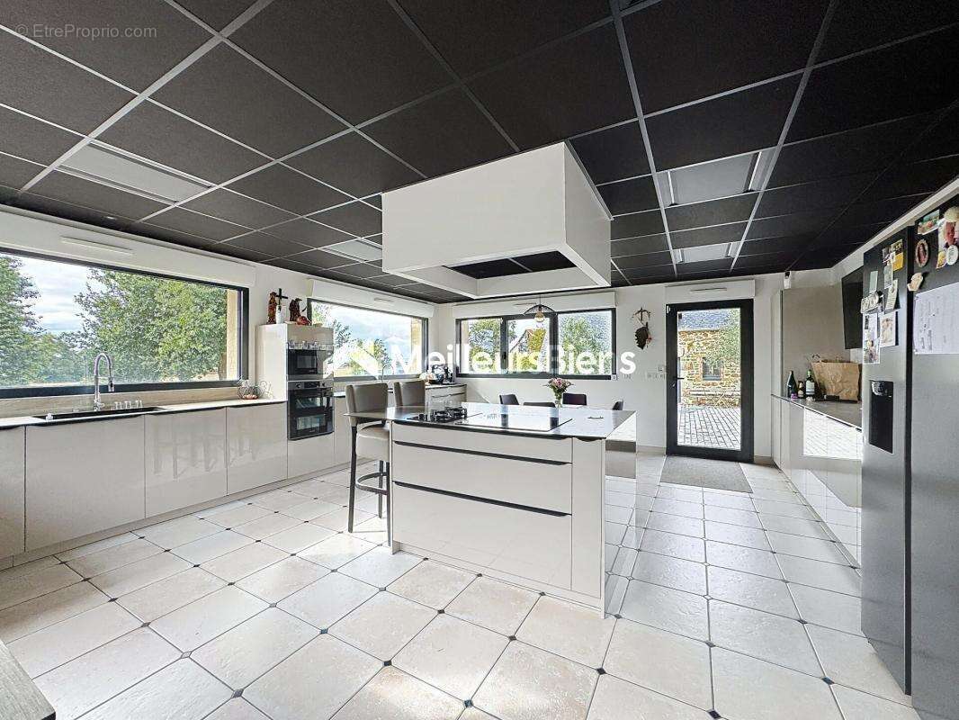 Villa d'exception 340 m2 - Piscine chauffée - Gîte - photo 7