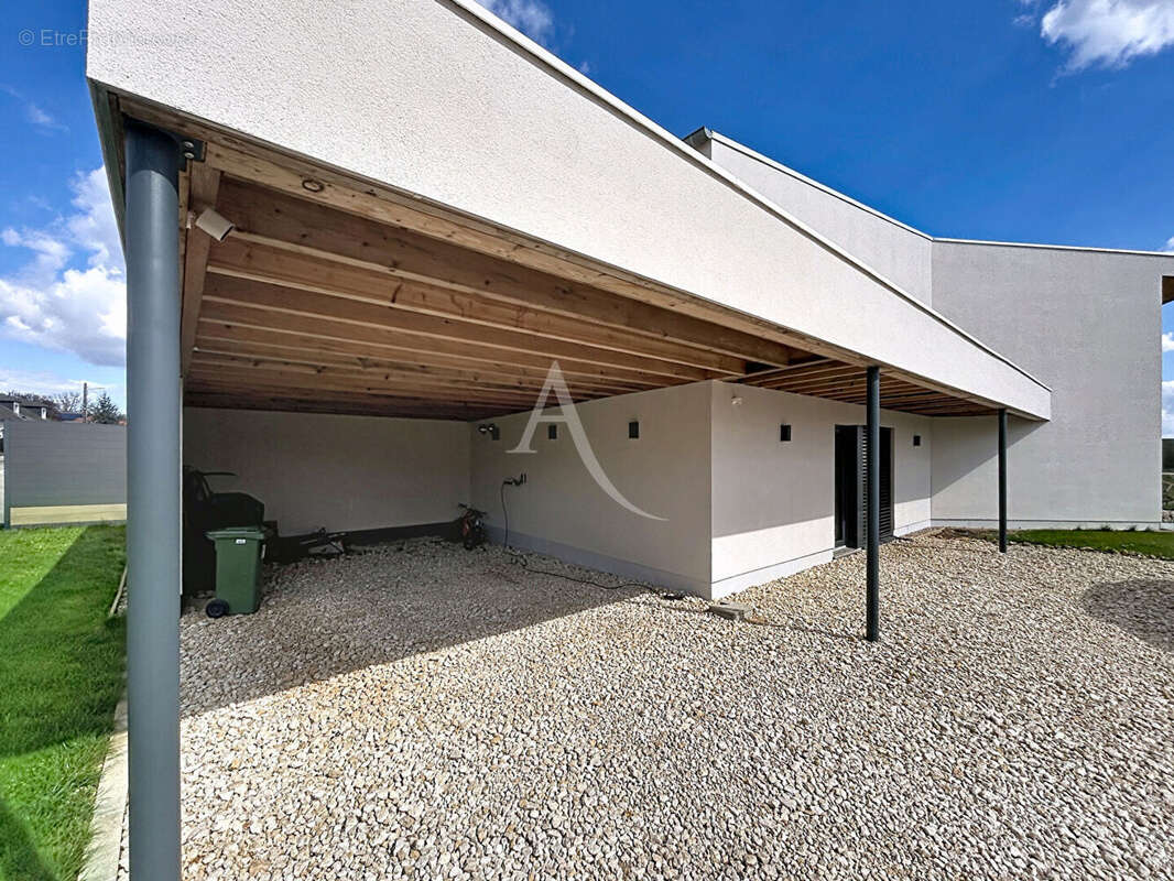 Maison à PONT-A-MOUSSON