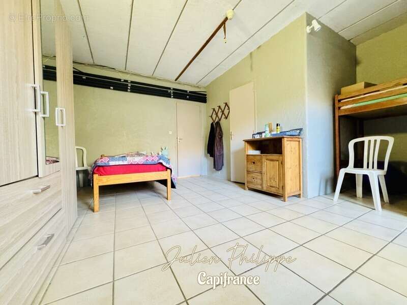 Maison à LA BATIE-MONTSALEON