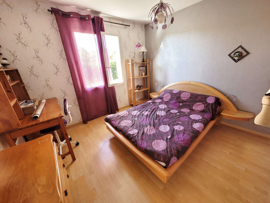 Maison à SAINTE-BAZEILLE