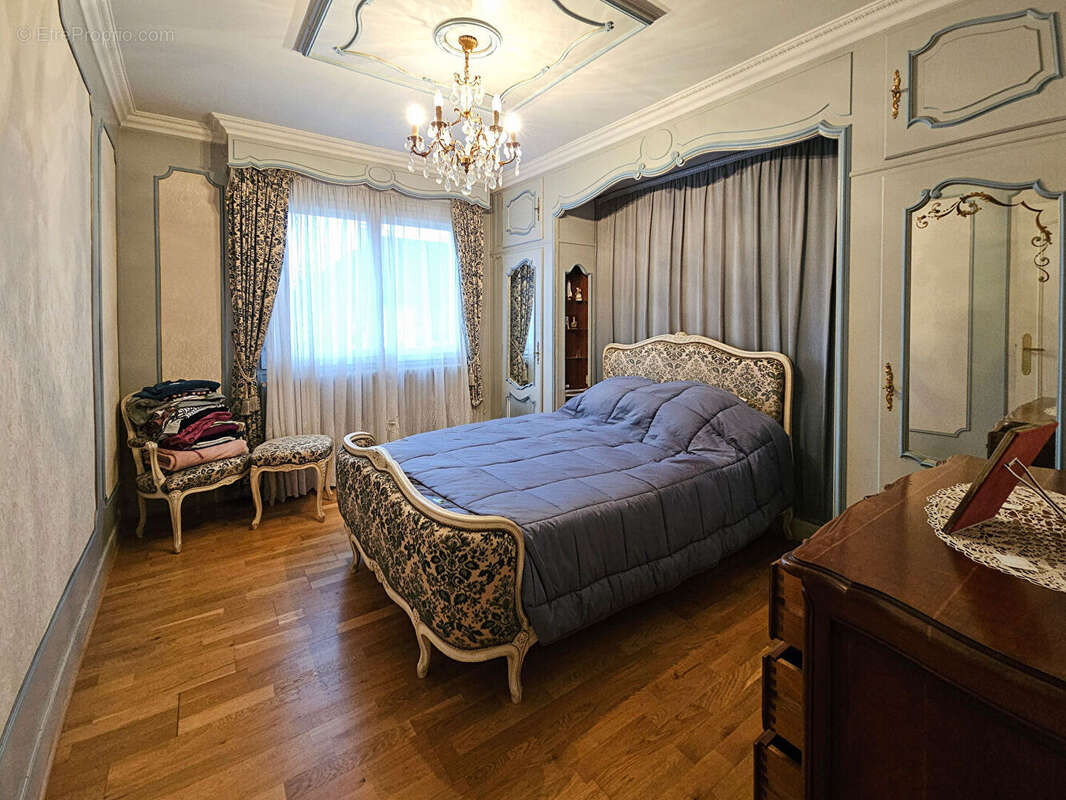 Maison à NOISY-LE-GRAND