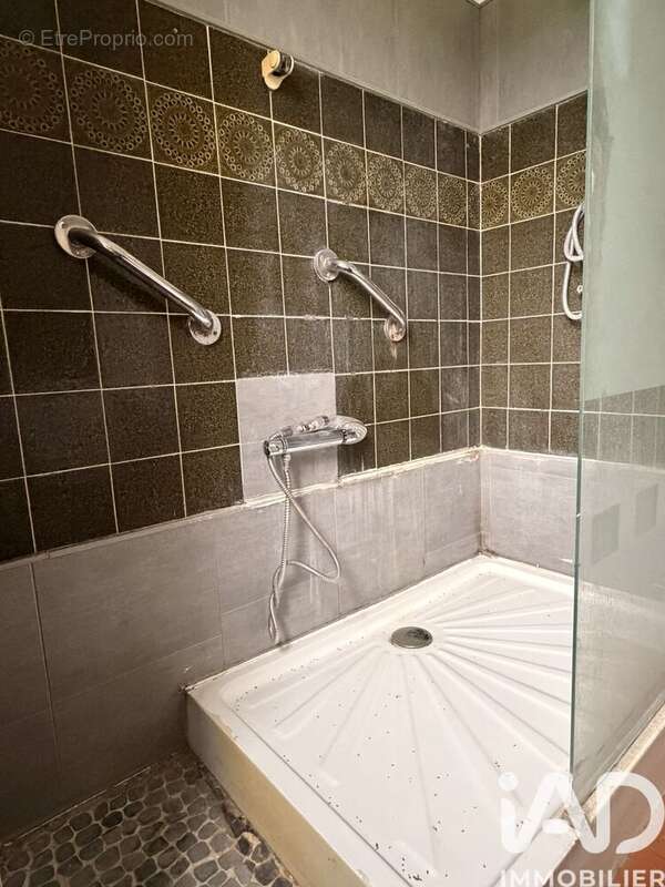Maison 170 m² à Cornille  - photo 9