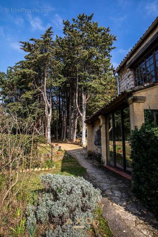 Maison à AIX-EN-PROVENCE