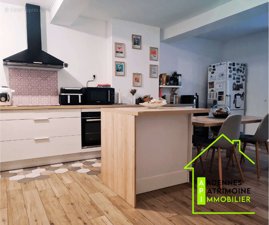 Maison à SAINT-MARCEAU