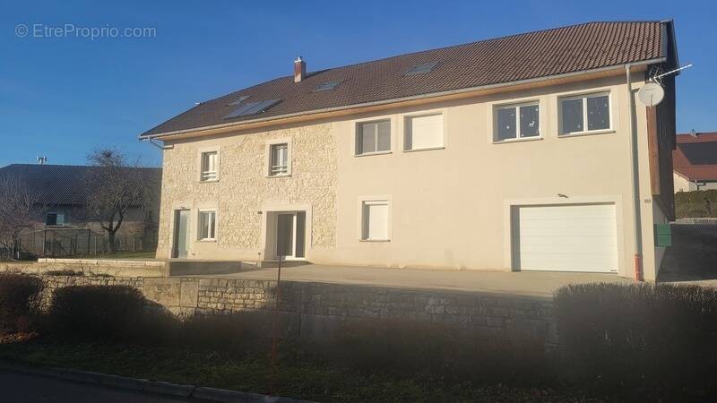 Appartement à CHAFFOIS