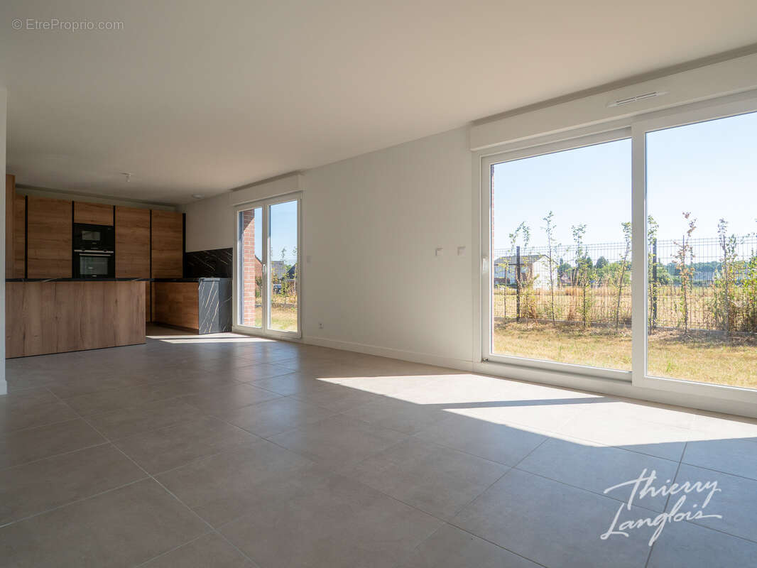 Maison neuve 170 m2 sur une parcelle de 535m2 proche lycées - photo 3