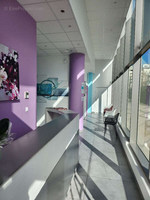 Autre à MARSEILLE-2E