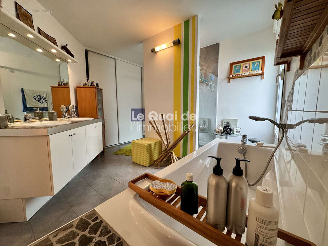 Appartement à MEYLAN