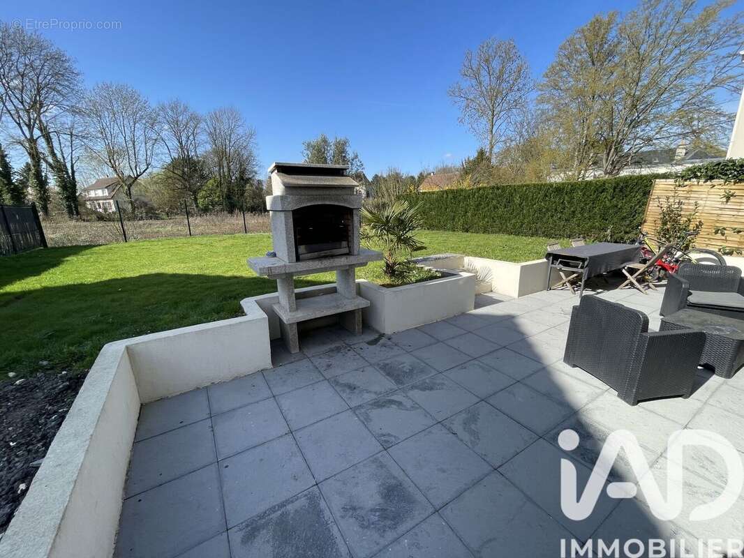 Photo 2 - Maison à FAREMOUTIERS