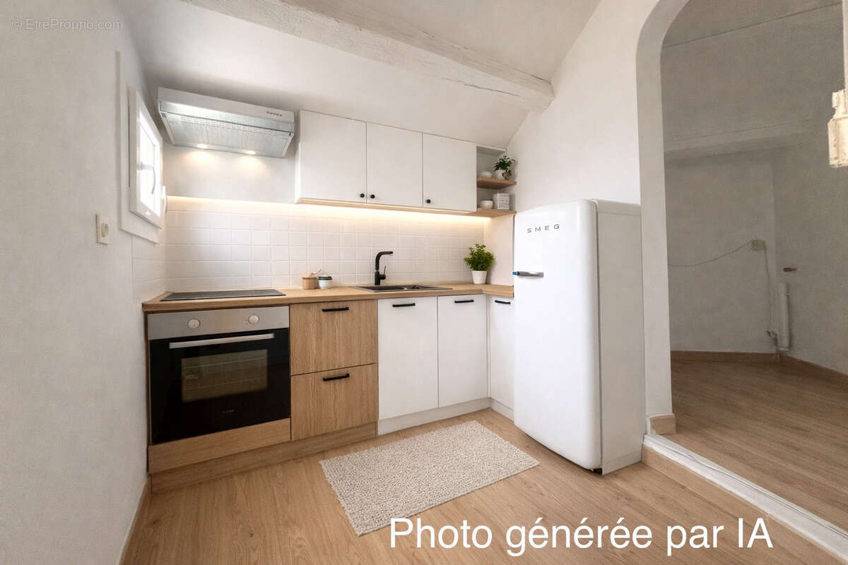 Appartement à PUGET-SUR-ARGENS