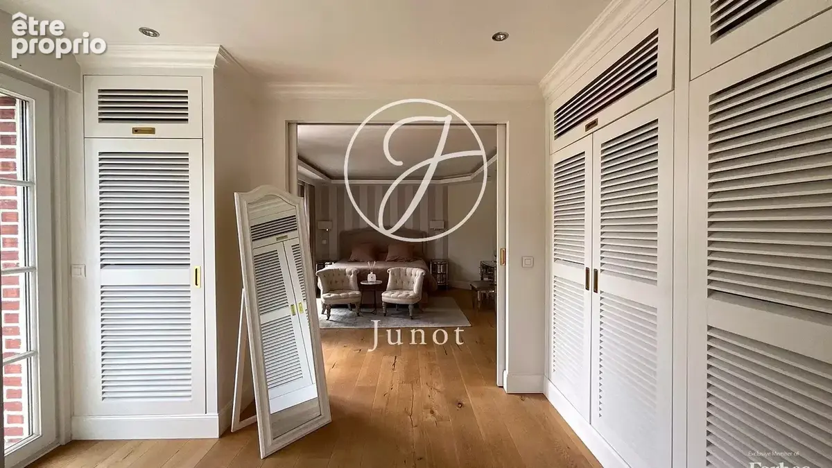 Mouvaux – Maison d’exception – 7 pièces - 262.48m² habitables – 7 pièces – 5 chambres – Piscine – Parc paysagé – Garage et parki - photo 8