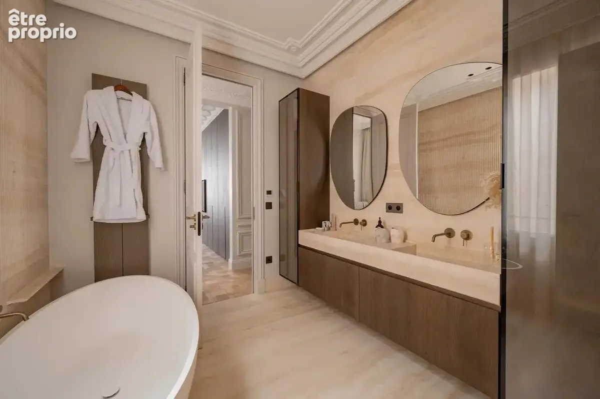Av. Montaigne - Appartement de réception de 215 m² dans un immeuble Art déco - photo 10