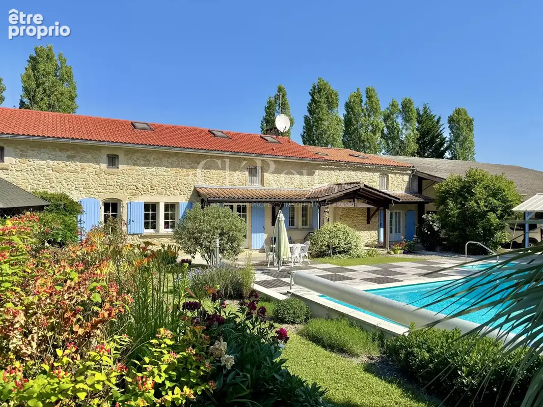 Maison à SAUVETERRE-DE-GUYENNE