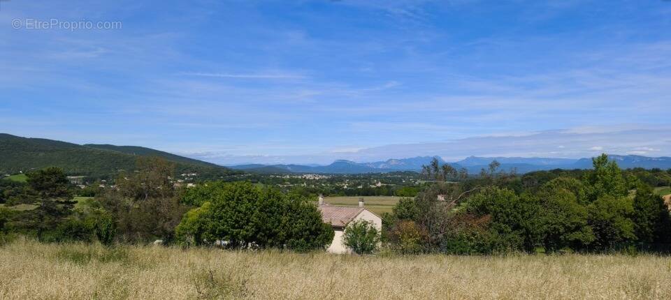 Terrain à SAVASSE
