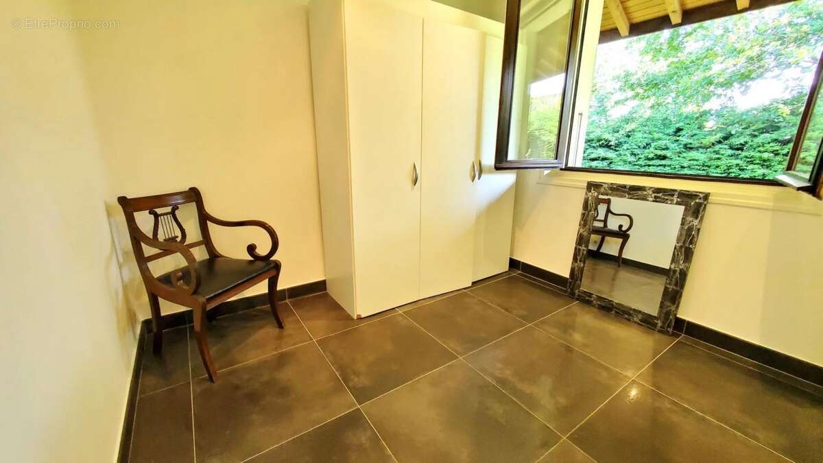 Maison à VETRAZ-MONTHOUX