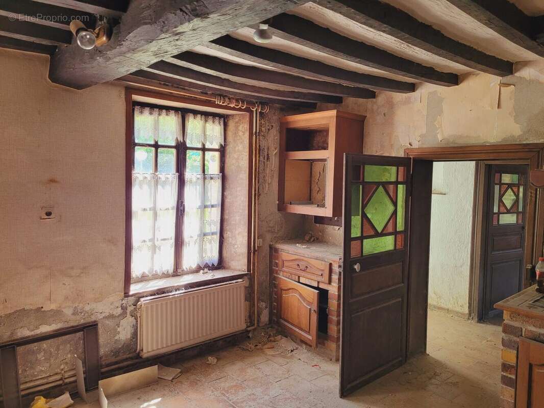 Maison à SOLRE-LE-CHATEAU