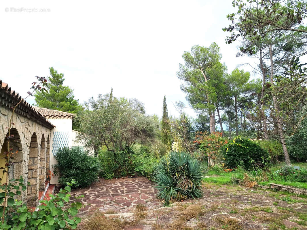 Maison à MONTFERRIER-SUR-LEZ
