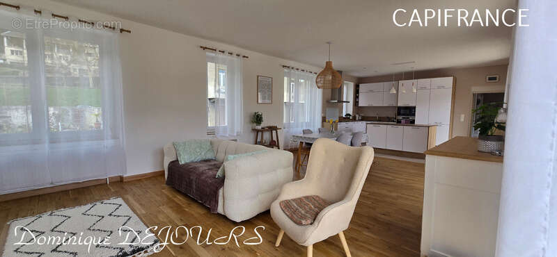 Maison à LE CHEYLARD