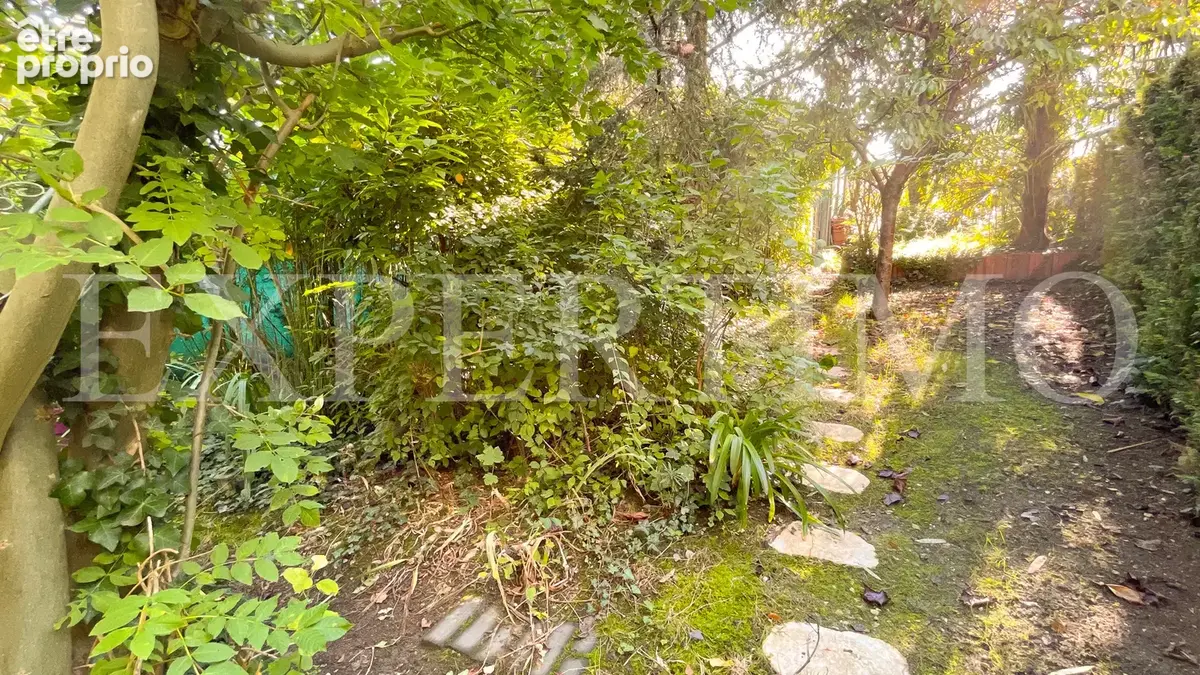 Maison avec jardin de 6 pièces à fort potentiel à rénover sur le Mont Valérien   Nanterre (Rue de Saint-Cloud) - photo 17