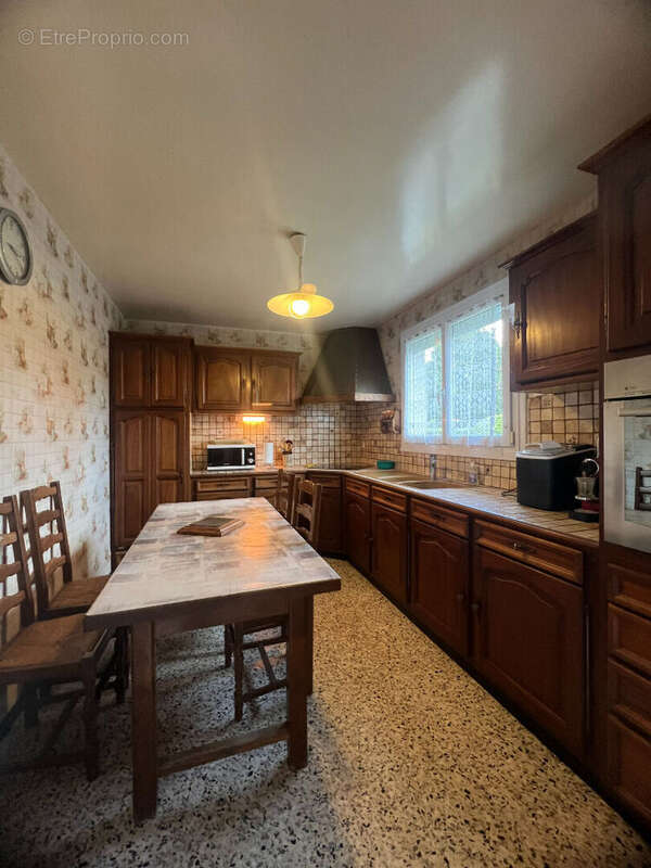 Maison à LA CHAPELLE-EN-SERVAL