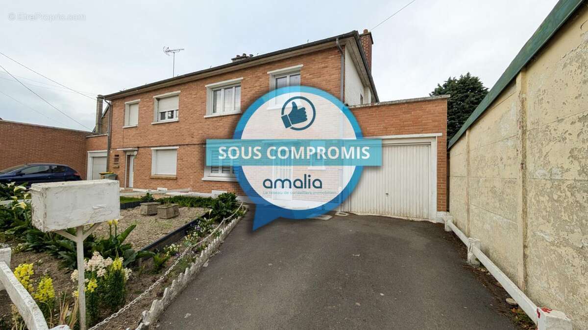 Maison à GOUZEAUCOURT