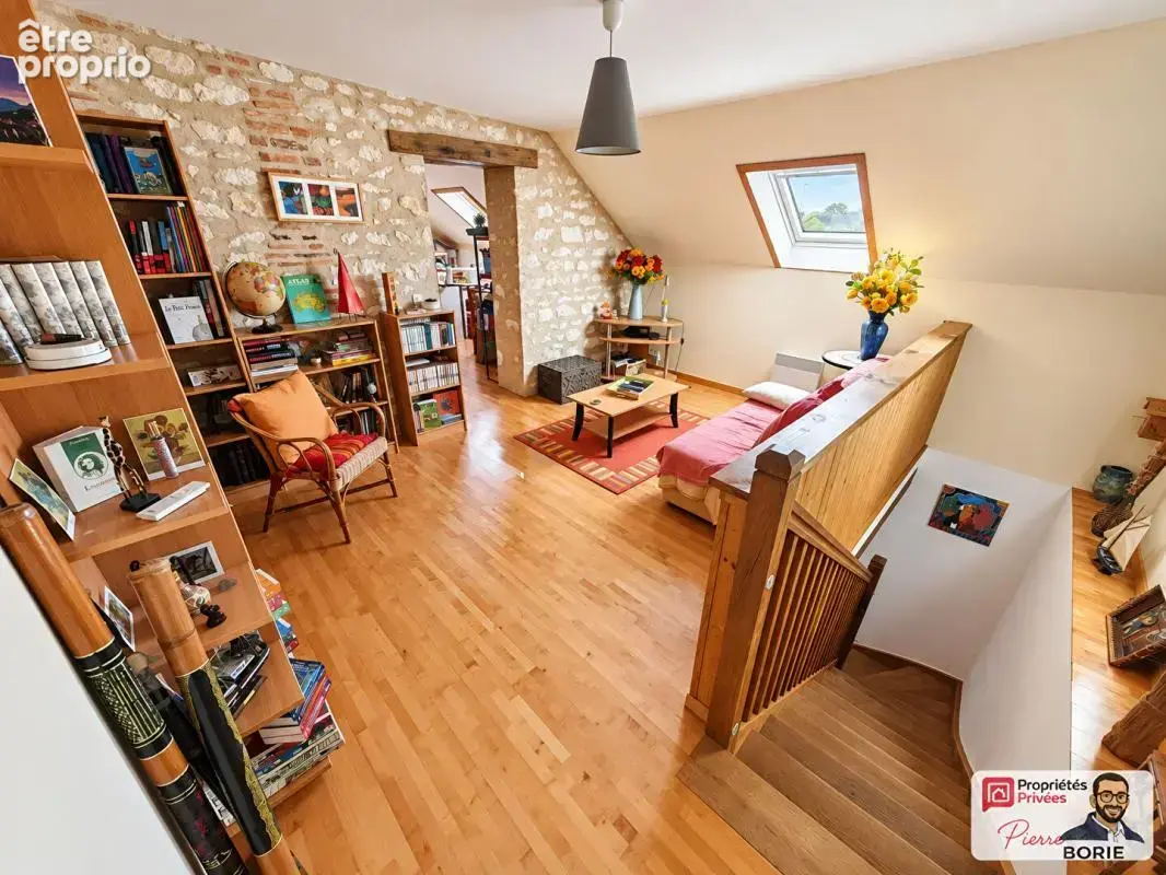 Exclusivité : MÂRON, Longère en pierre, 4 chambres, 167 m² au sol, terrain de 1 675 m² - photo 7