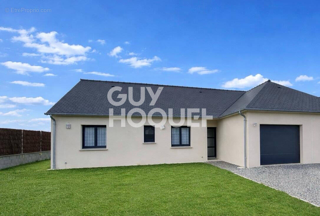 Maison à DUCEY