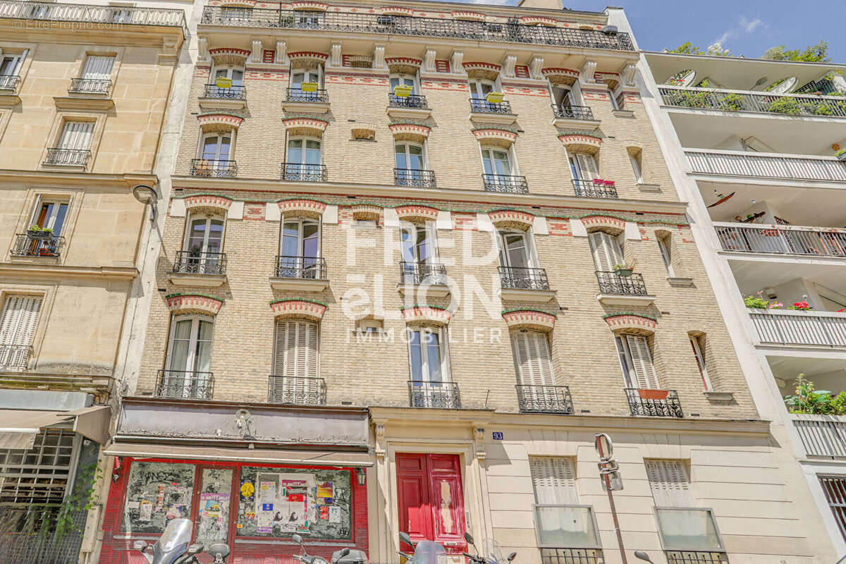 Appartement à PARIS-18E