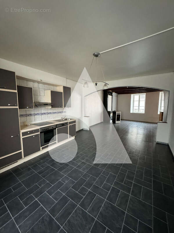 Appartement à NEUFCHATEAU