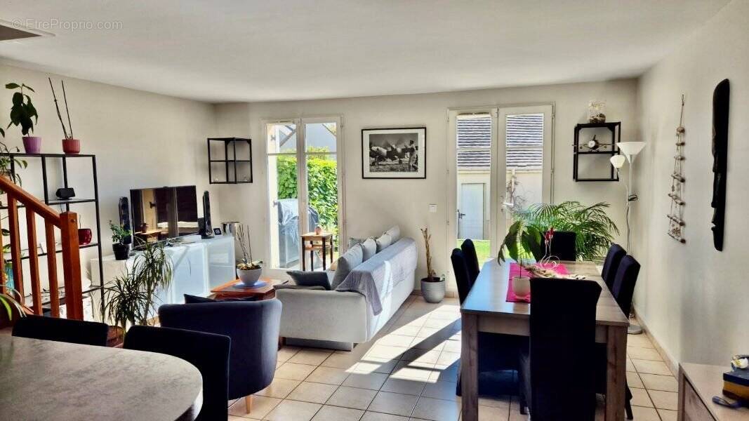 Maison à NOISY-LE-ROI