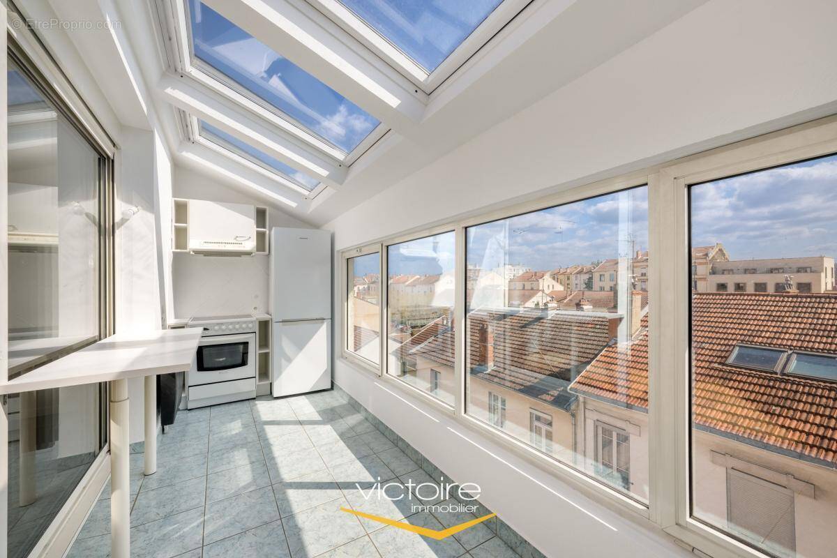 Appartement à LYON-3E