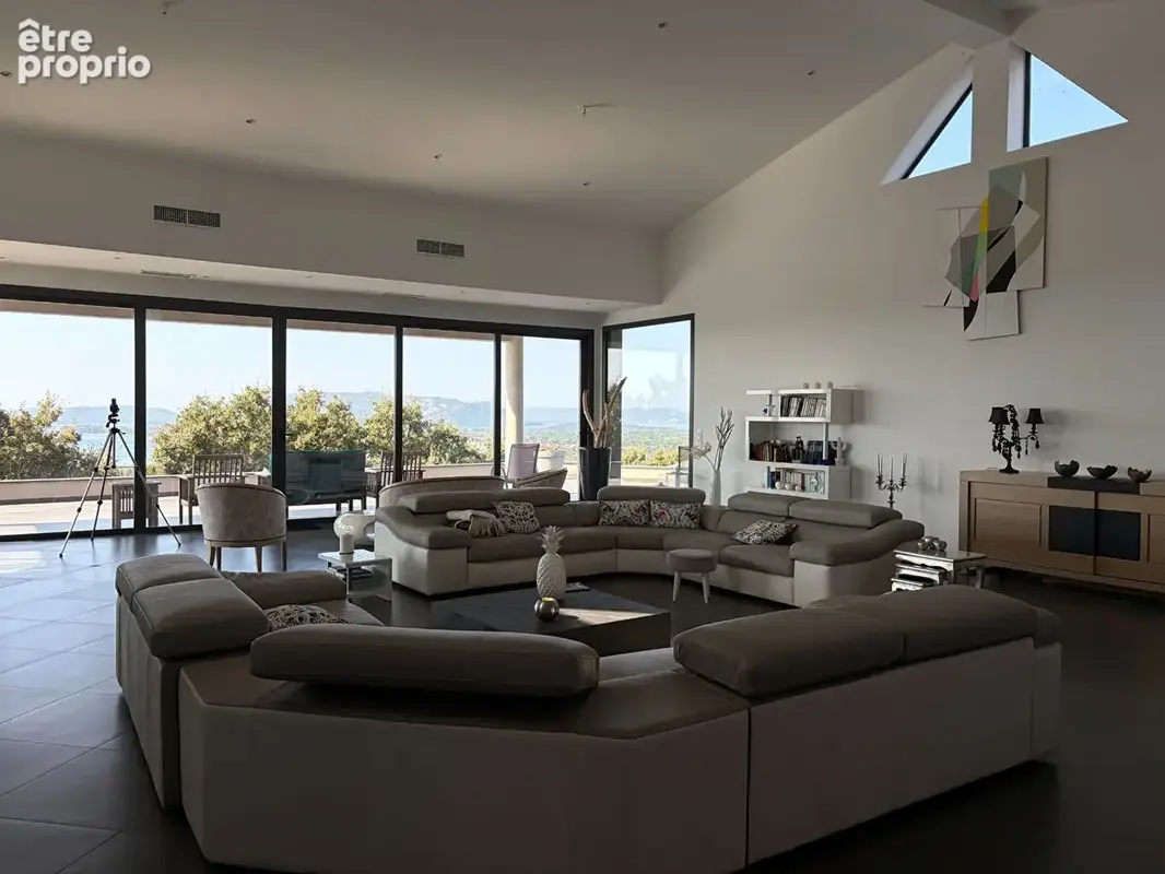 Villa contemporaine avec vue panoramique sur la baie de Saint-Cyprien - photo 3