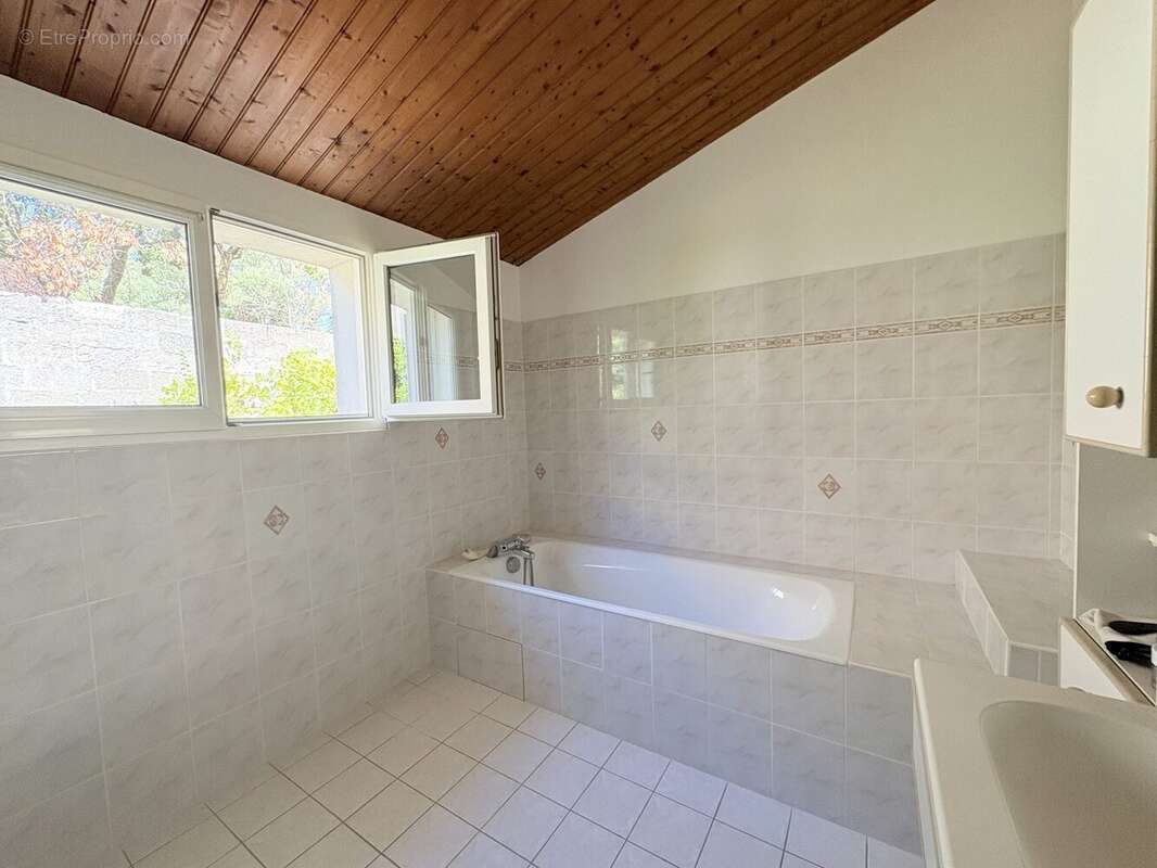 Maison 105 m² à Noirmoutier-En-L'ile  - photo 7