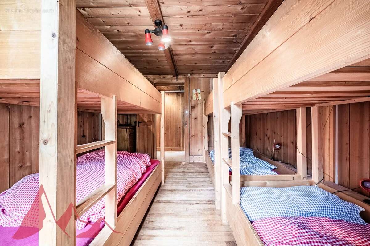 EXCLUSIVITÉ MORZINE IMMOBILIER — Les Udrézants : un penthouse à créer, à deux pas du centre - photo 22