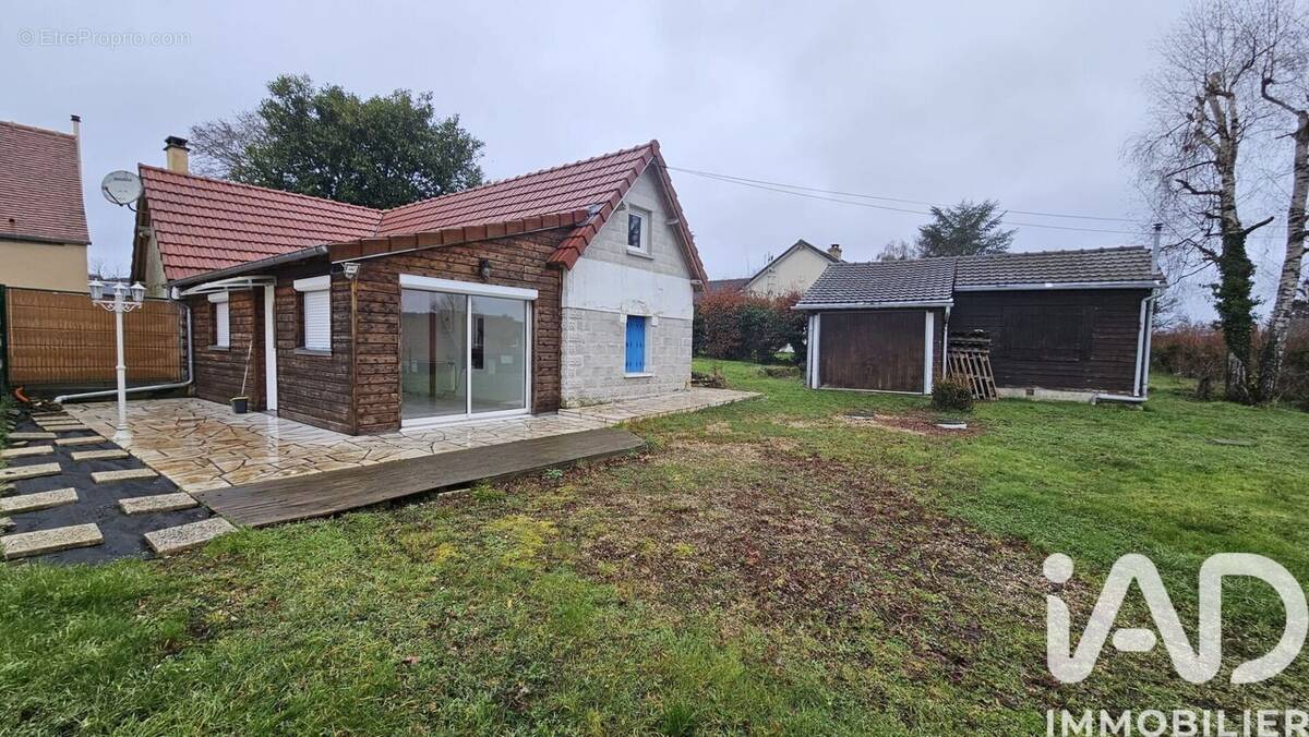 Photo 1 - Maison à SAINT-DENIS-LE-FERMENT