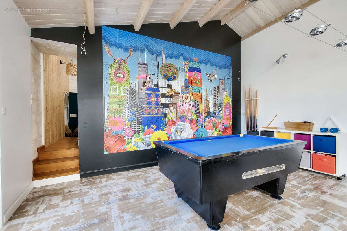 Maison à DOMPIERRE-SUR-MER