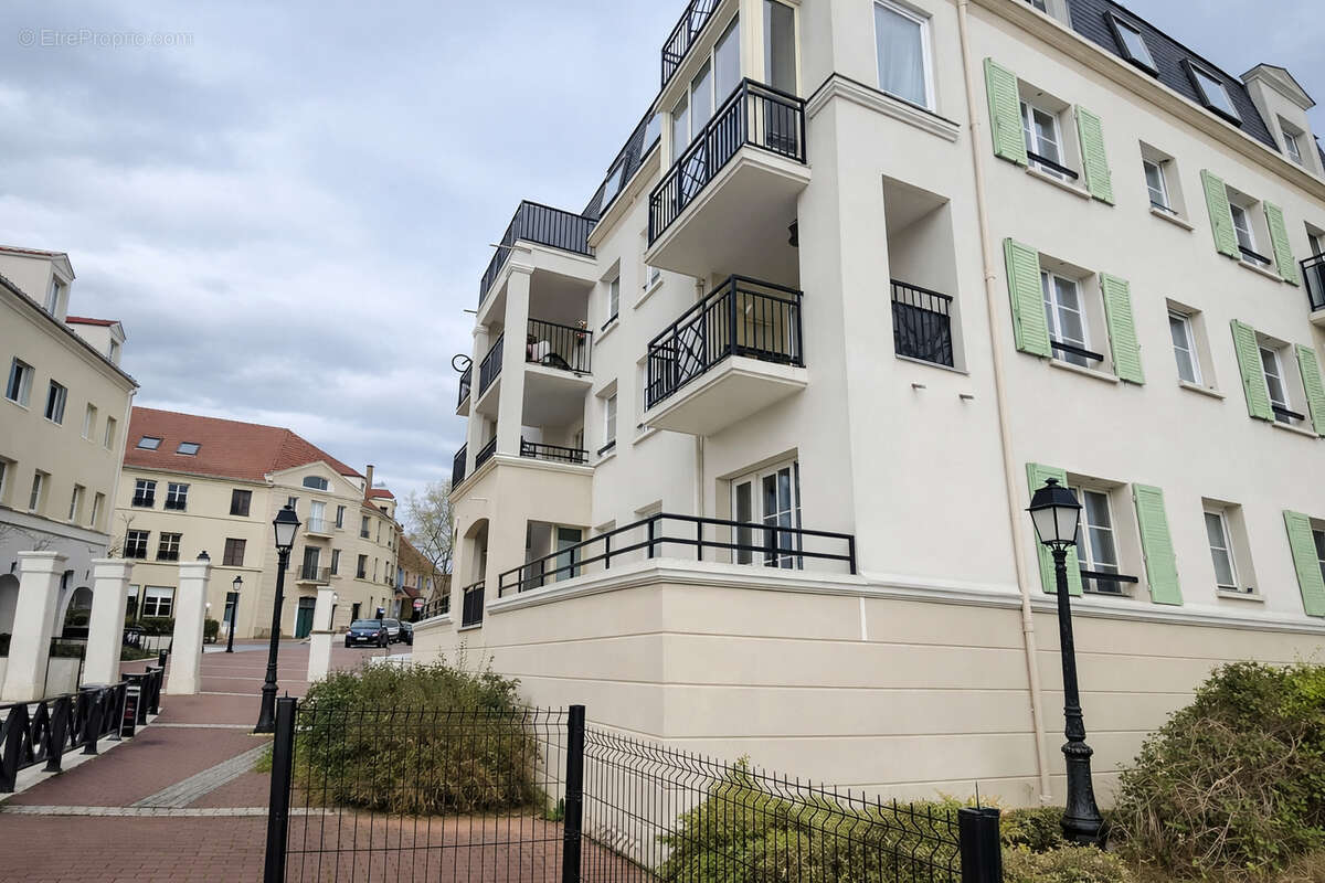 Appartement 45 m² à Cergy  - photo 5