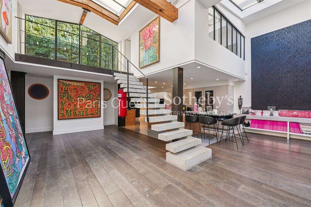 Appartement à PARIS-2E