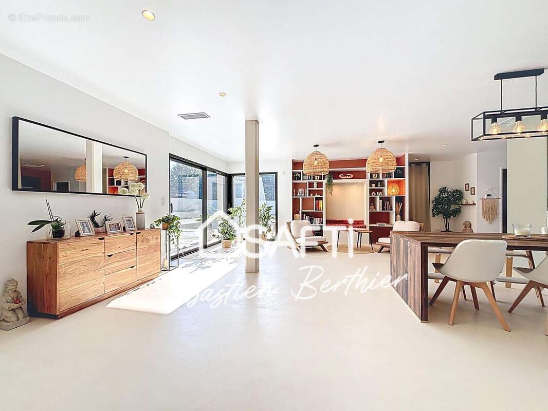 Photo 7 - Maison à SAINT-SULPICE