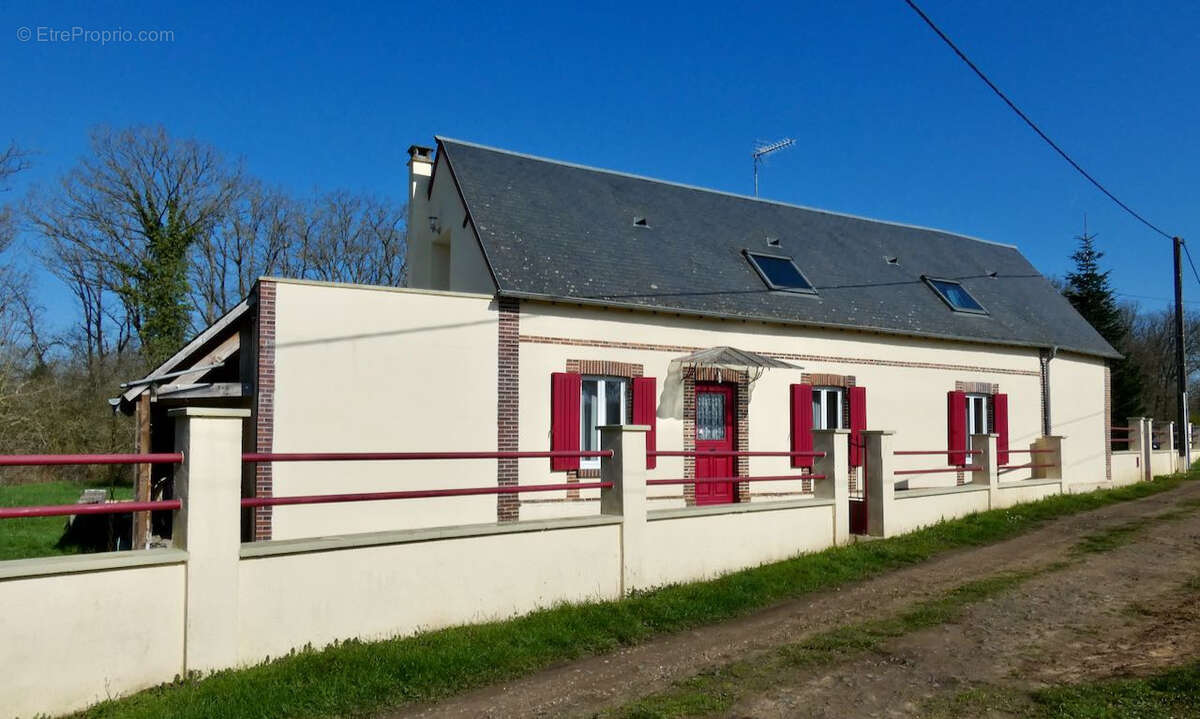 Maison à BRETEUIL