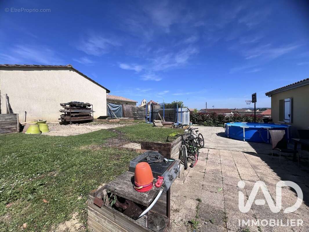 Photo 2 - Maison à BRANNE