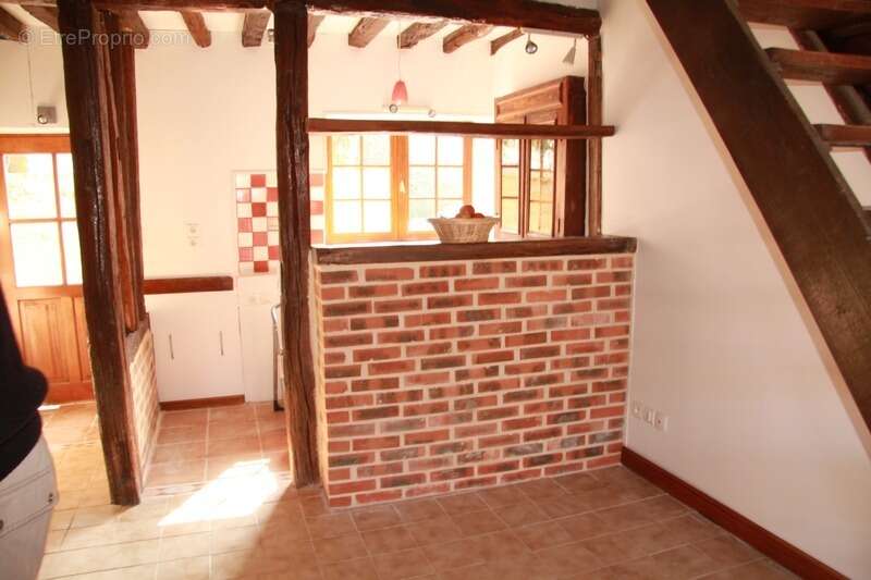 Maison à LE BOURG-SAINT-LEONARD