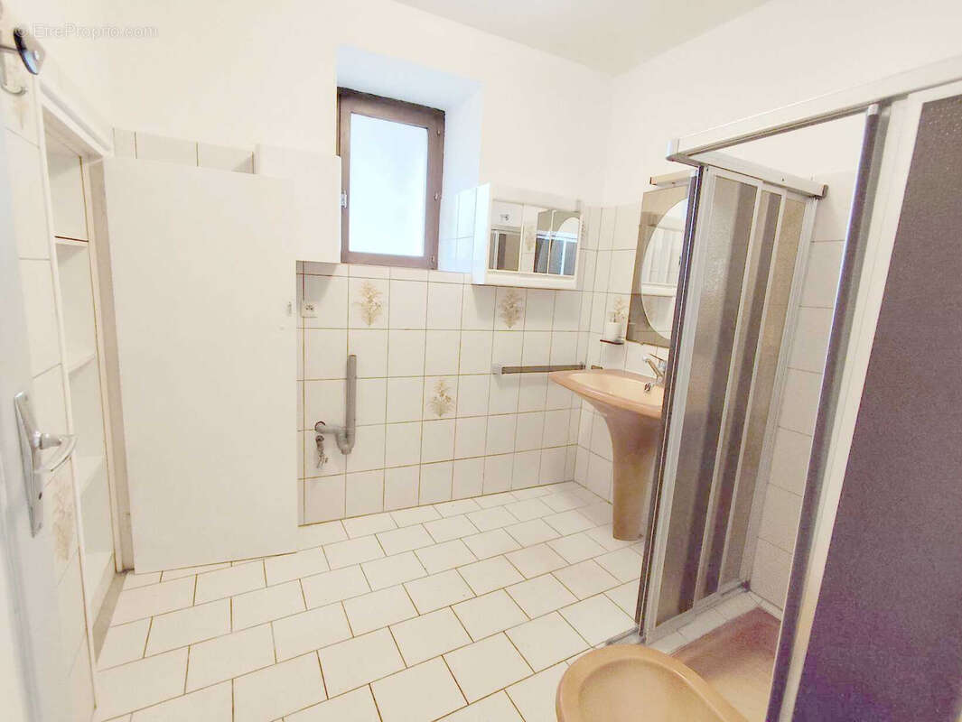 Maison à SAINT-VICTEUR