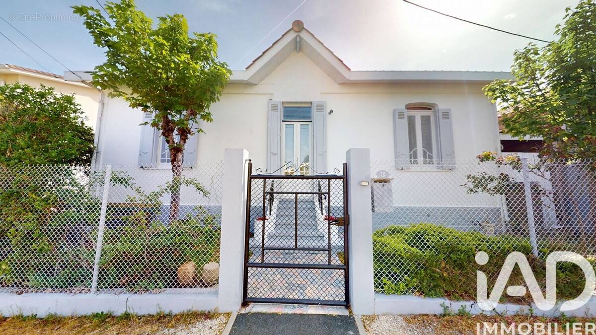 Photo 1 - Maison à PESSAC