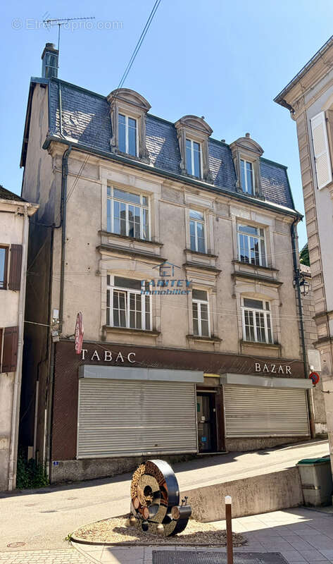 Appartement à FOUGEROLLES