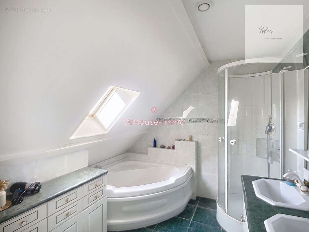 Maison 82 m² à Fleury-Les-Aubrais  - photo 15