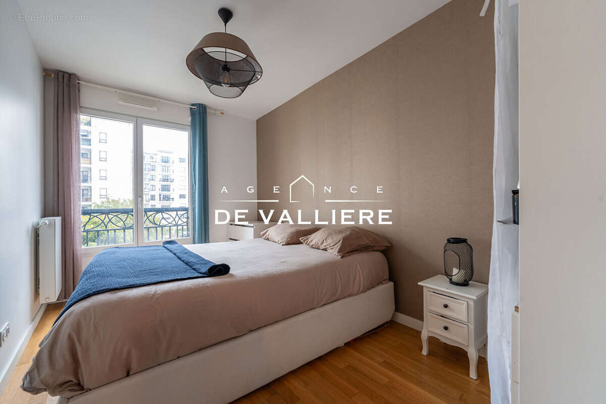 Appartement à SURESNES