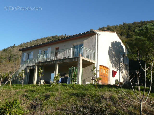 Maison à LAROQUE-DE-FA