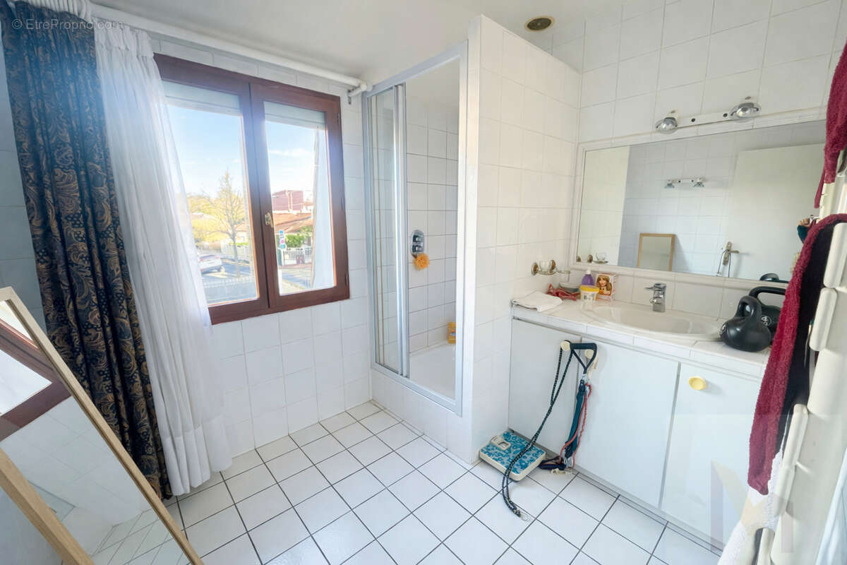 Maison à NEUILLY-PLAISANCE