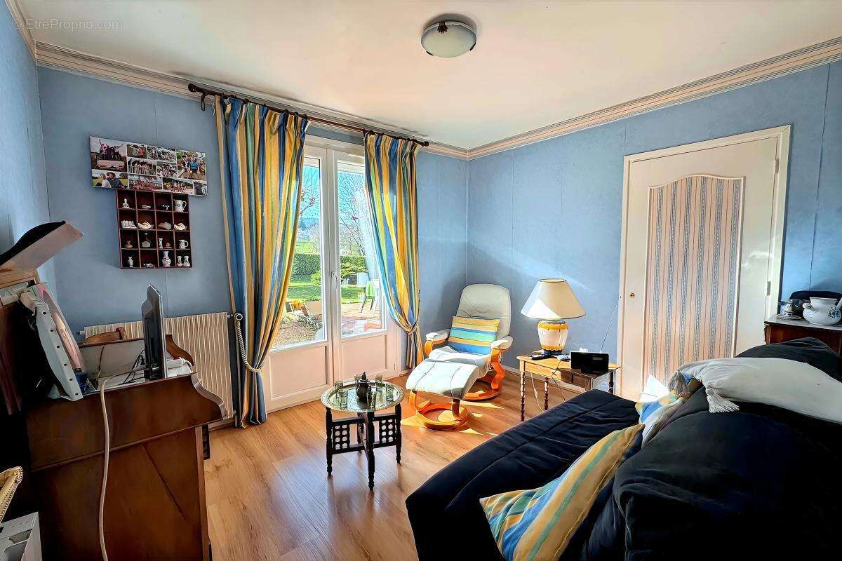 Maison à SAINT-ANDRE-D'APCHON